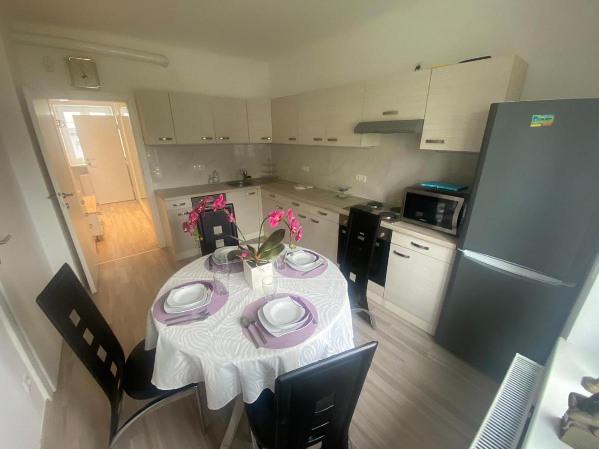 Einfamillienhaus Apartment Rustenfeld Luaran gambar