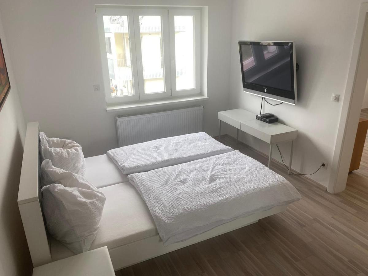 Einfamillienhaus Apartment Rustenfeld Luaran gambar