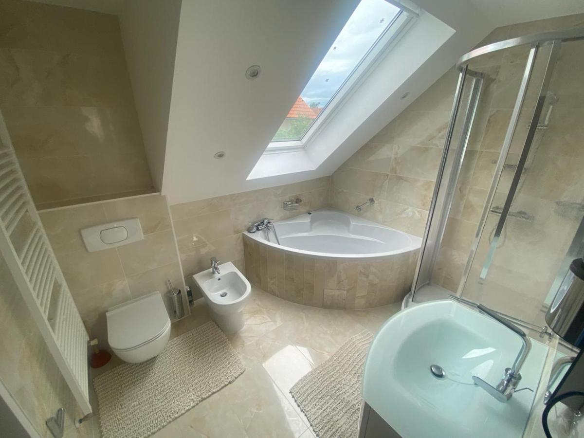 Einfamillienhaus Apartment Rustenfeld Luaran gambar